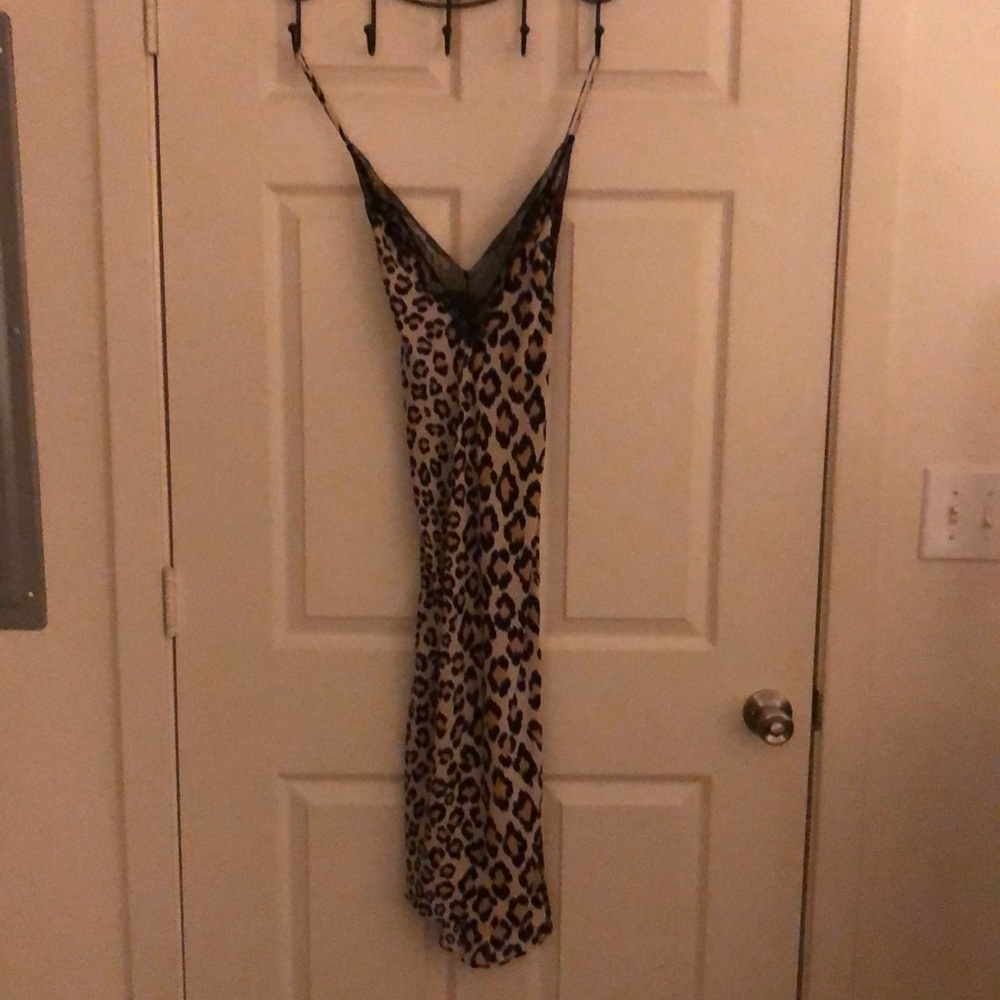 VS Satin Slip/Dress - Picture 2 of 3